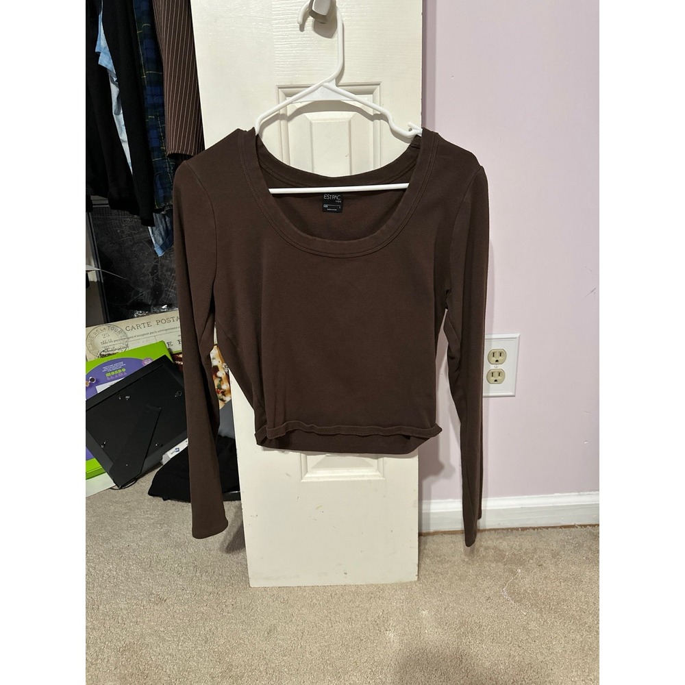 Brown long sleeve crop top